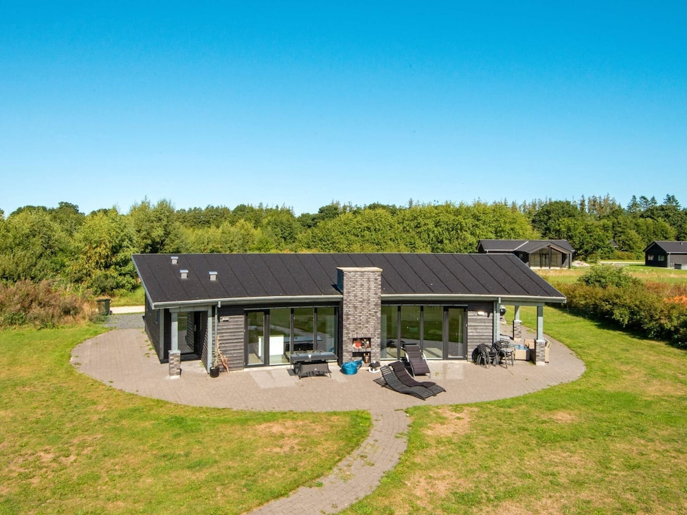 House photo 1