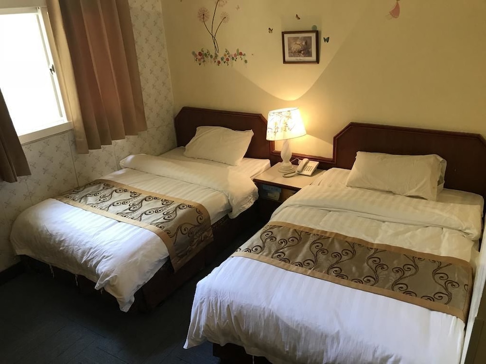 Standard Twin Room photo 3