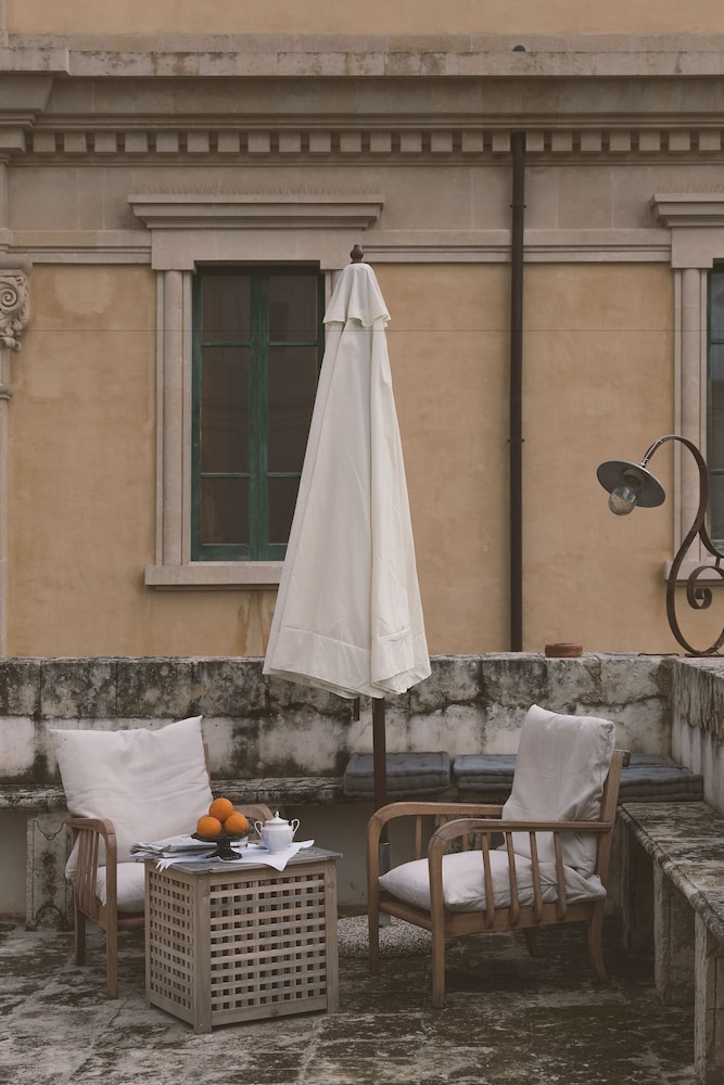 Grand Suite, Non Smoking photo 2