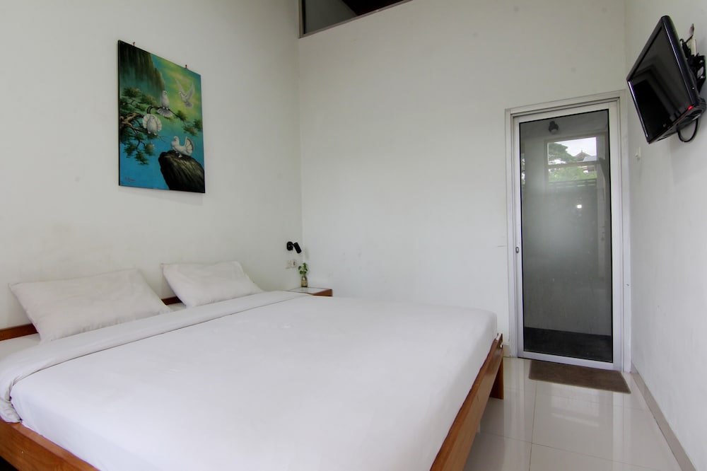 Standard Room - Photo 8