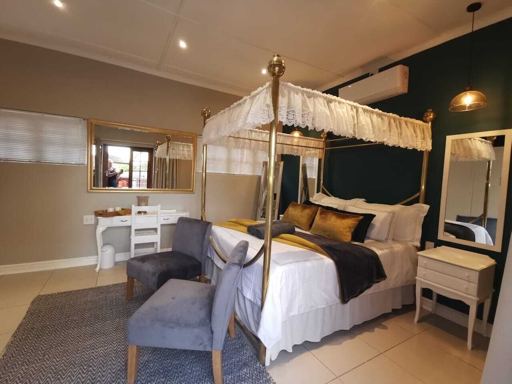 Comfort Room (Bridal Suite) photo 2