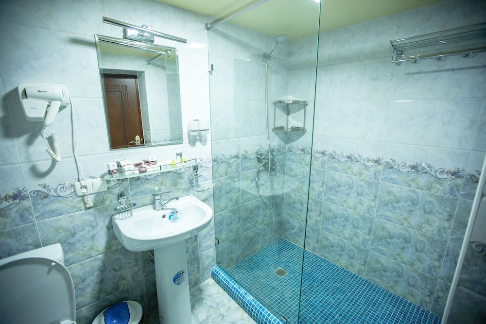 Deluxe Double Room - Photo 7