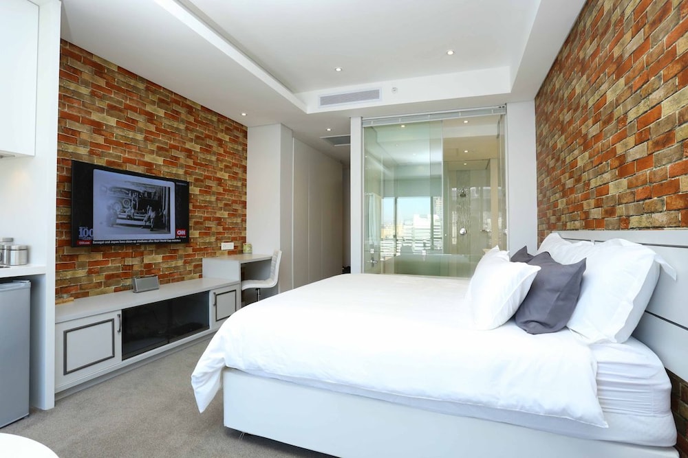Luxury Studio, City View