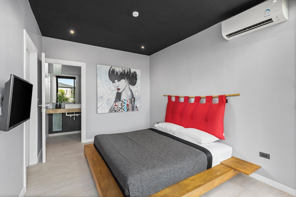 Deluxe Suite photo 3