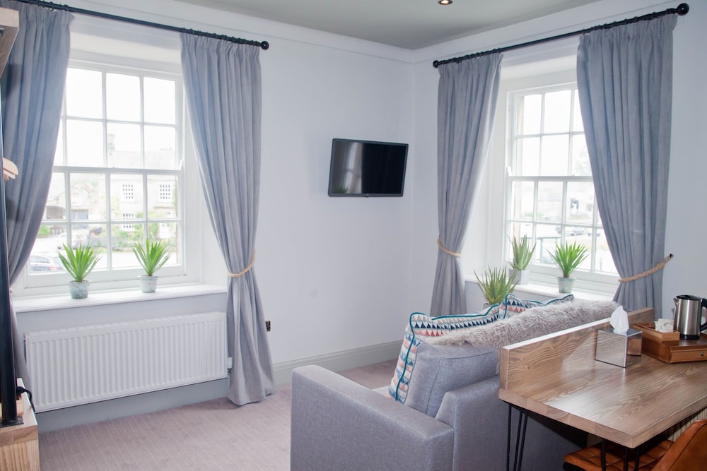 Superior Suite, Ensuite - Photo 6