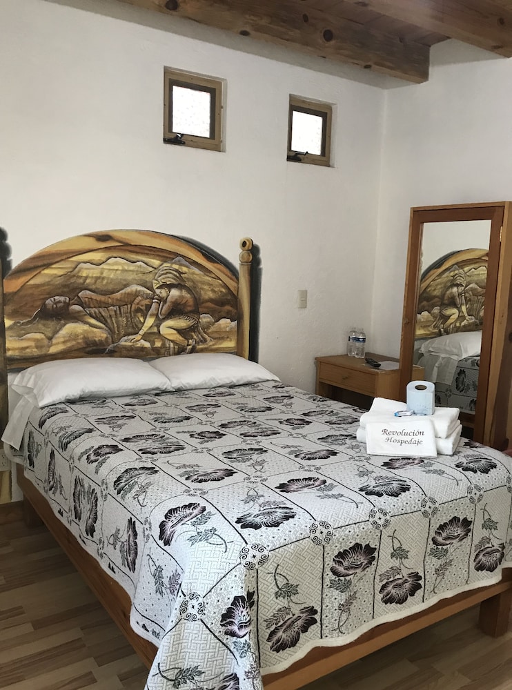 Basic Double Room photo 2