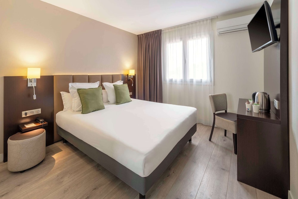 Classic Room, 1 Queen Bed, Non Smoking