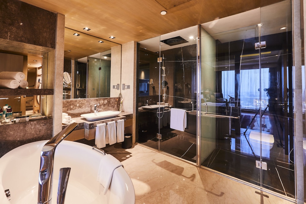 Suite, 1 Bedroom, Non Smoking - Photo 11