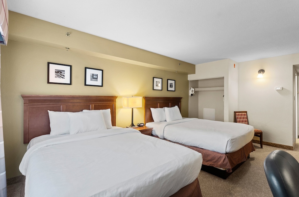 Suite, 1 Bedroom, Non Smoking (Upper Floor) photo 2