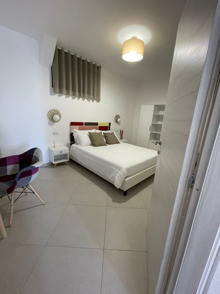Family Room, 1 Bedroom