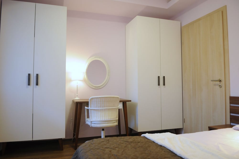 Deluxe Apartment photo 2