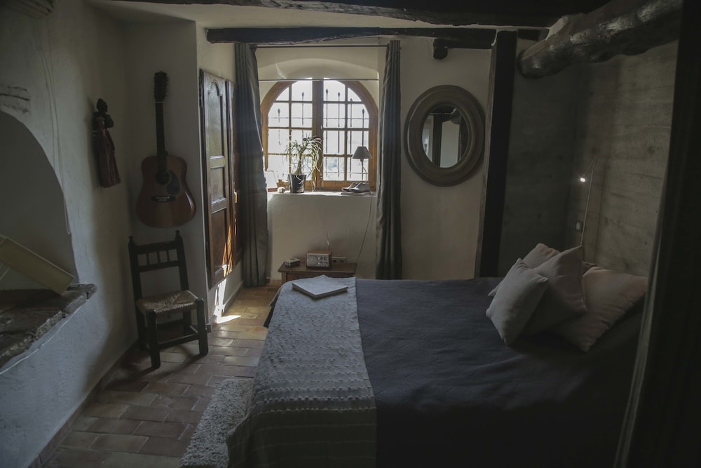 Romantic Suite, 1 Queen Bed with Sofa bed photo 1