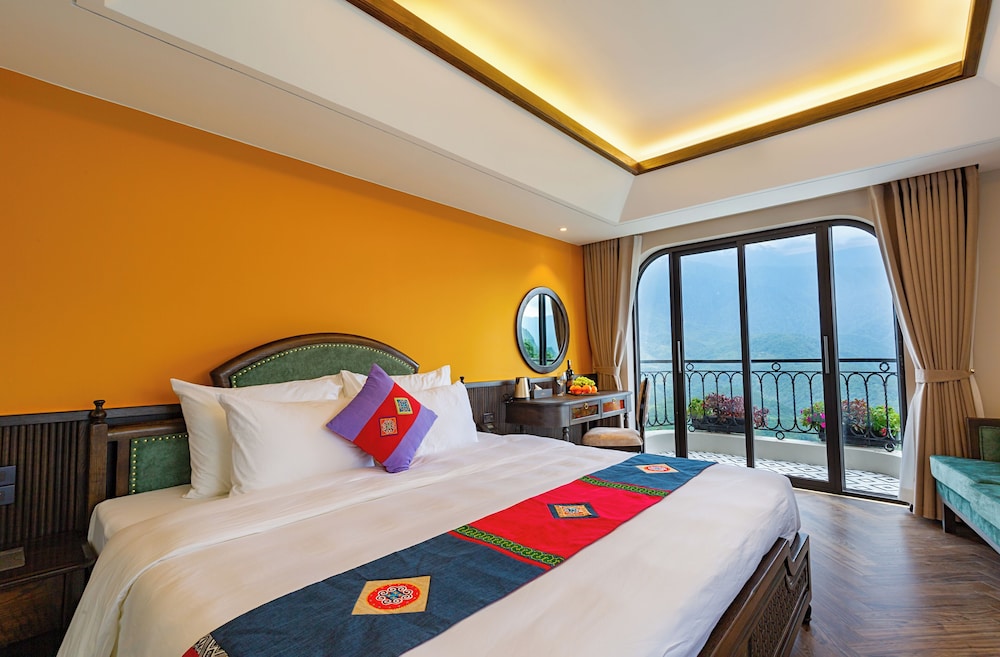 Deluxe Double Room, Mountain View - Photo 3