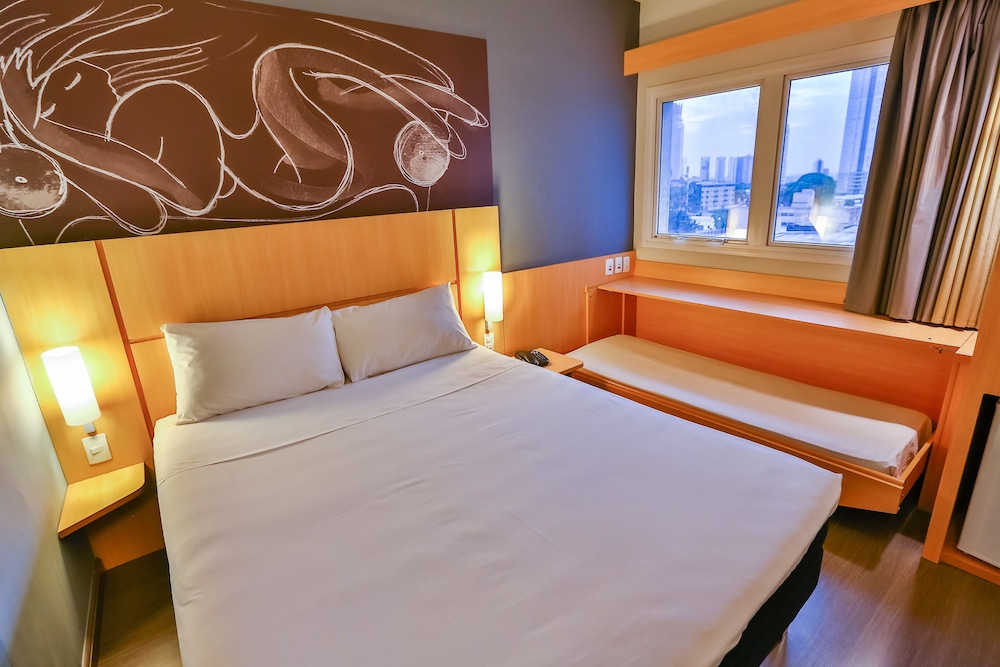 Standard Room, Multiple Beds