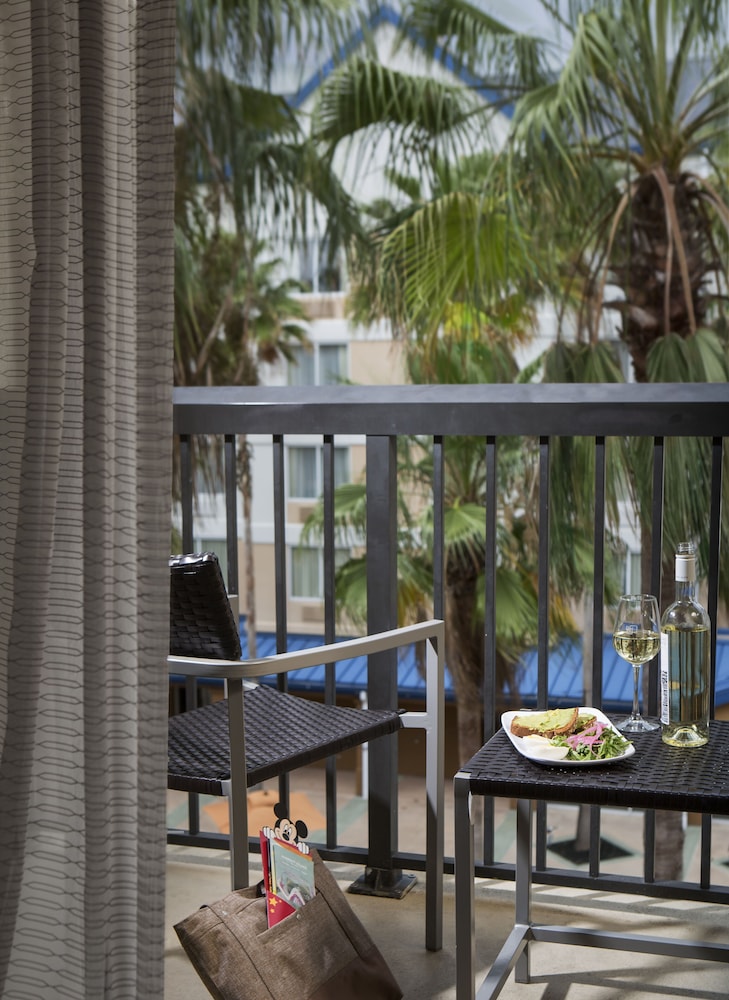 Studio, 2 Double Beds, Balcony (Balcony)