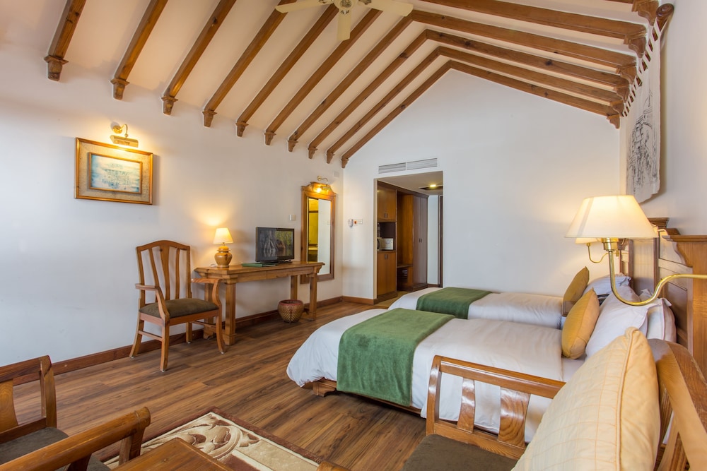 Deluxe Room Heritage Wing - Photo 3