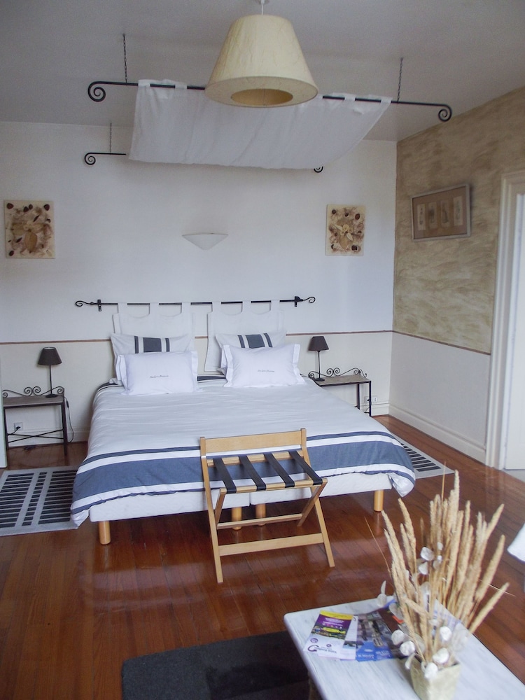 Family Room (Pyla) photo 1
