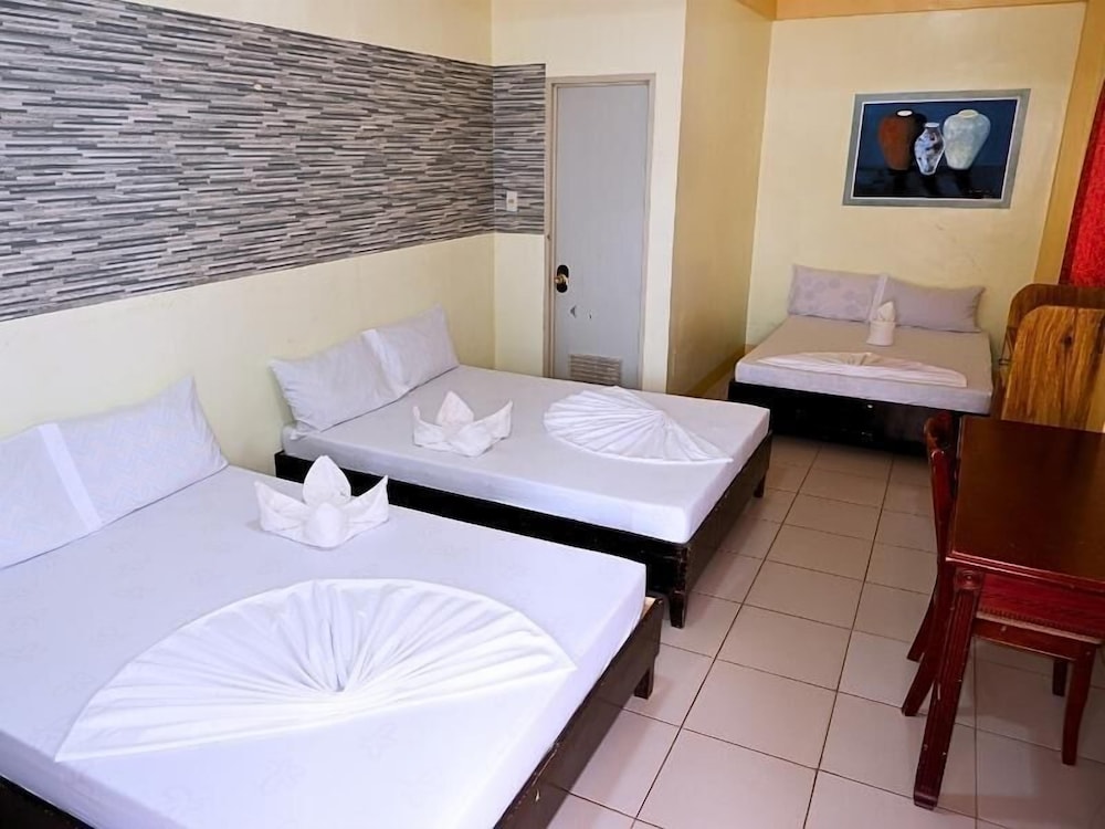 Standard Room, Multiple Beds, Balcony, Beach View photo 2