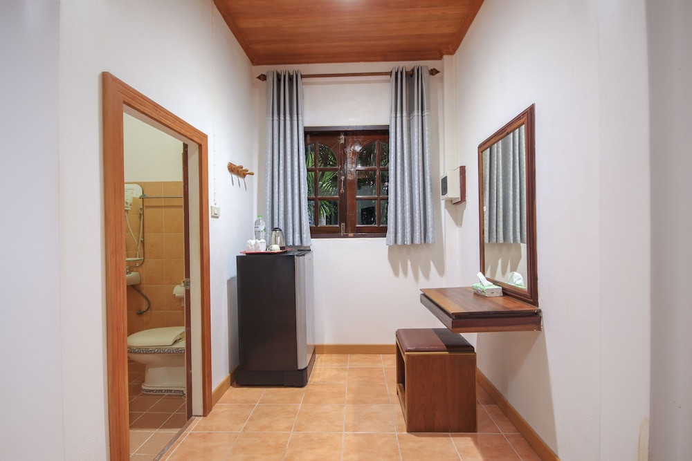 Premier Twin Room photo 2
