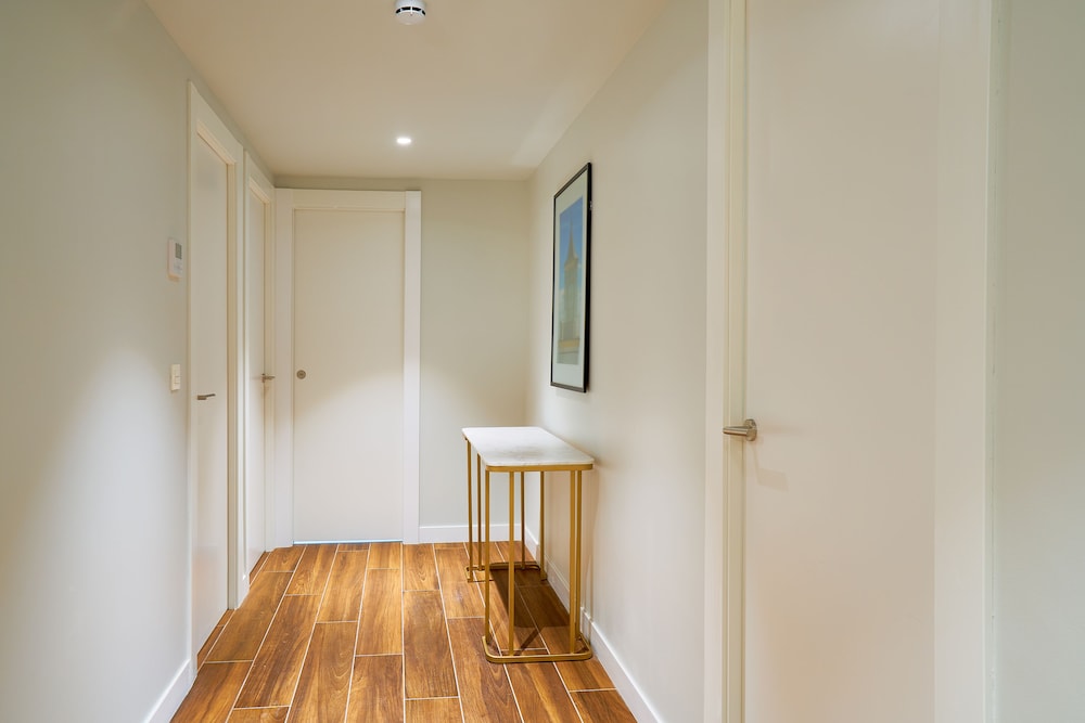 Duplex, 2 Bedrooms - Photo 6