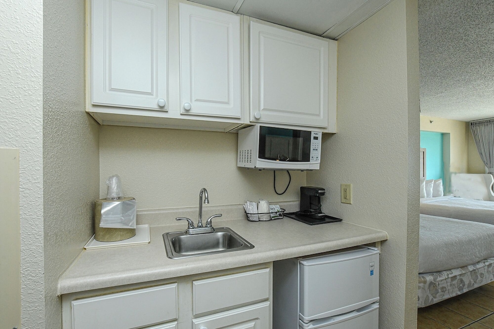 Superior Suite, Multiple Beds, Ocean View - Photo 2