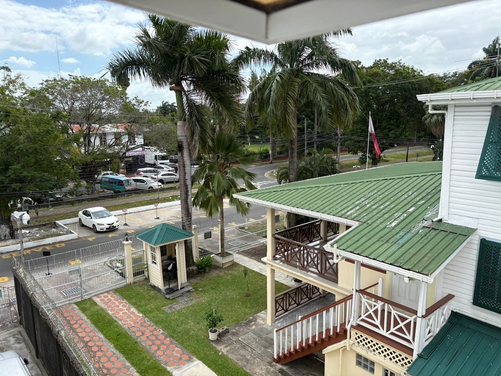 Deluxe Condo, 2 Bedrooms, Non Smoking, City View photo 1