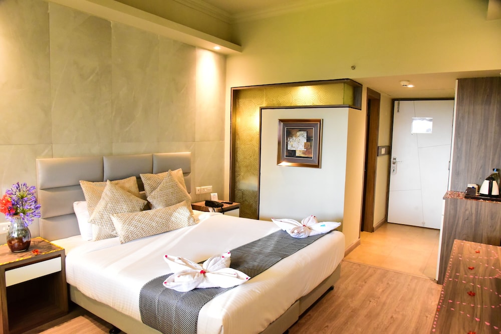 Premier Room, 1 Double Bed - Photo 3