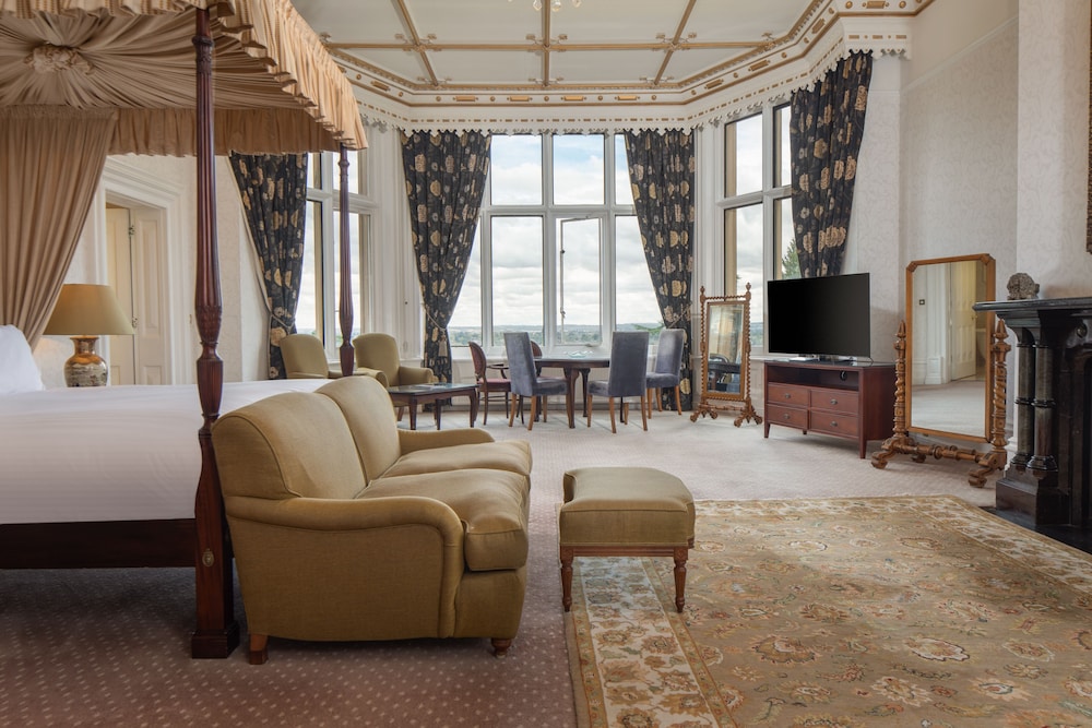 Deluxe Suite, 1 King Bed, Non Smoking (Four Poster Bed) - Photo 17