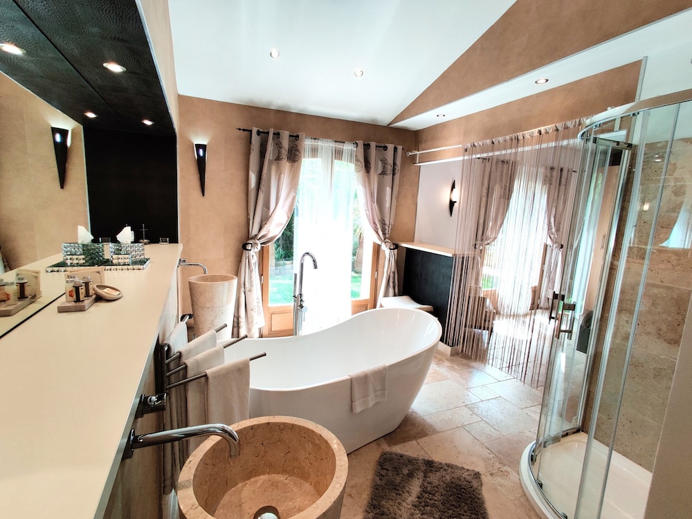Suite (SAINT-TROPEZ ) photo 2