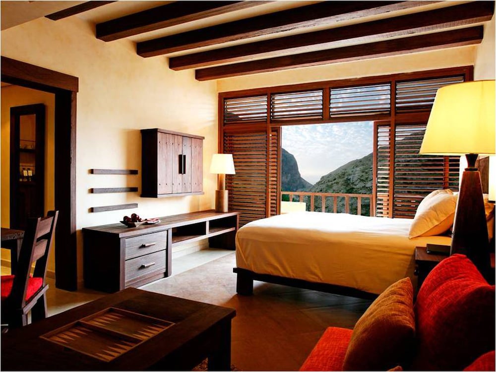 Deluxe Room, 1 King Bed