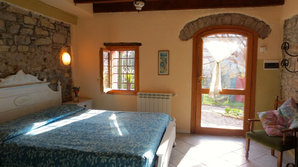 Comfort Apartment, 1 Bedroom, Kitchenette, Valley View photo 1
