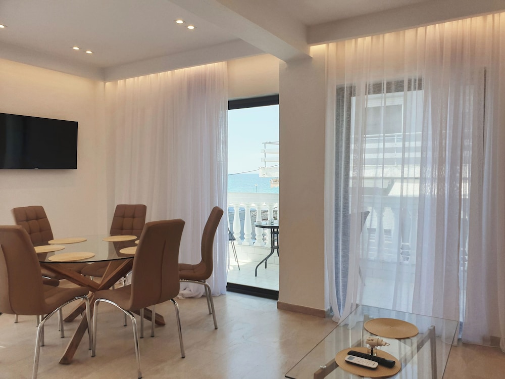 Family Apartment photo 1