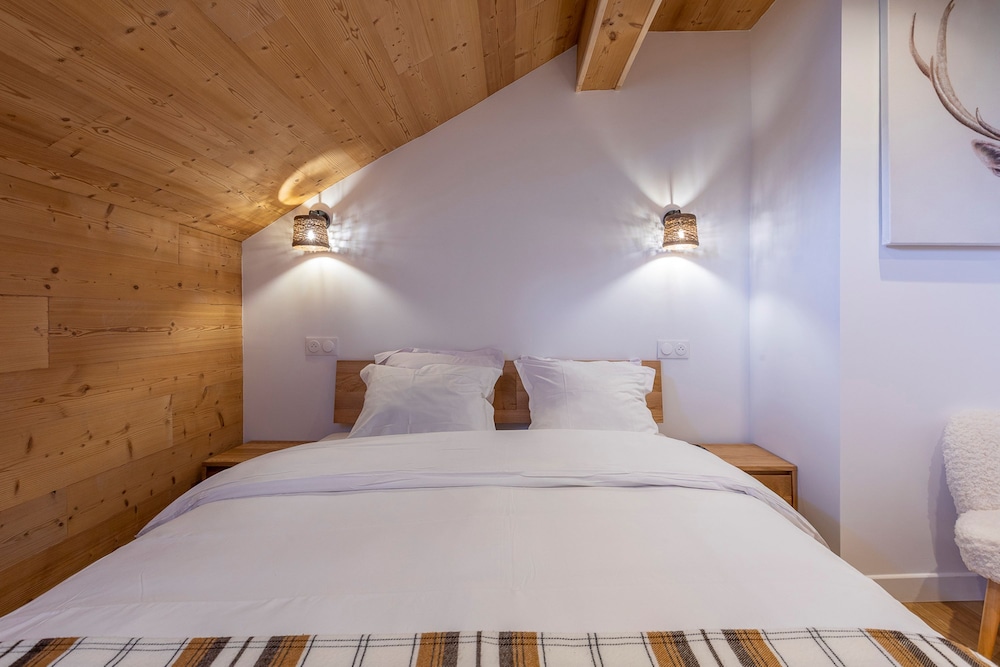 Comfort Apartment, Ensuite, Mountain View (Le Passon) photo 2