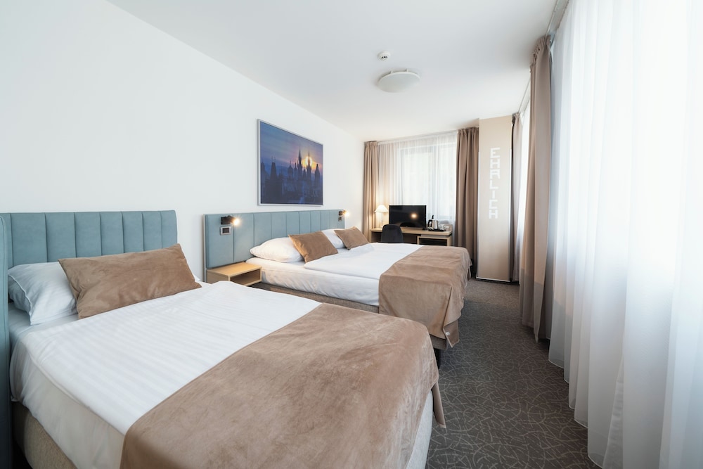 Superior Quadruple Room