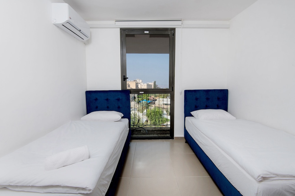 Family Apartment, 2 Bedrooms, City View photo 1