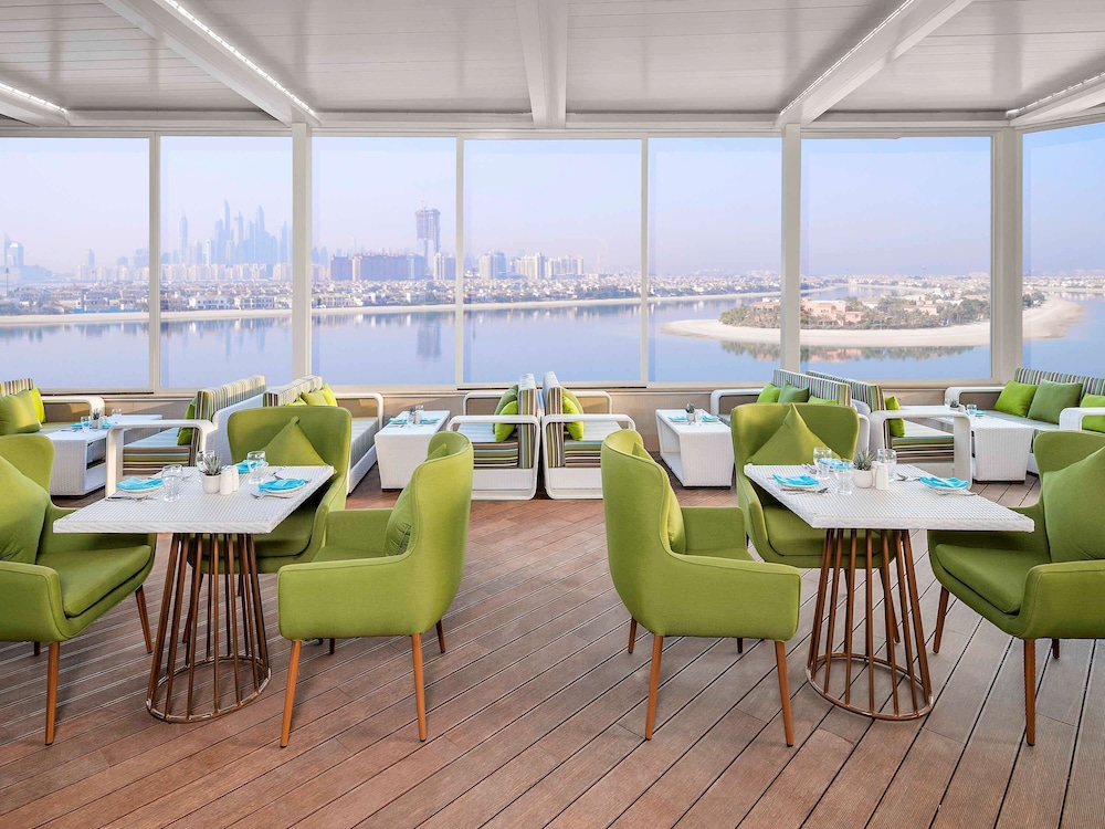 Premium Suite, 1 Bedroom, Balcony (Palm Sea View and Club Lounge Access)