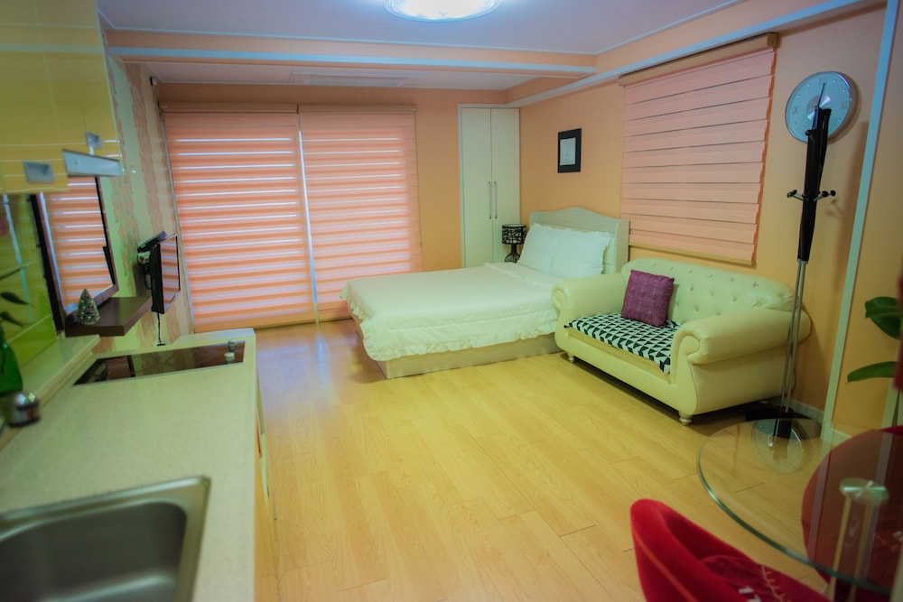 Standard Room photo 1