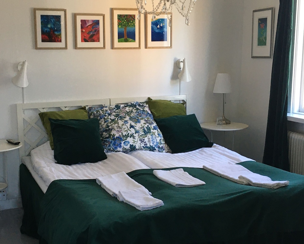 Double Room (Pets Allowed) photo 3