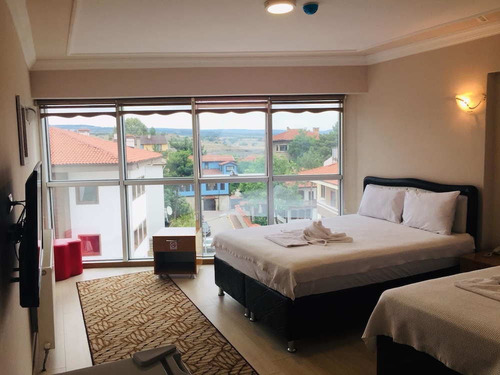Suite photo 1