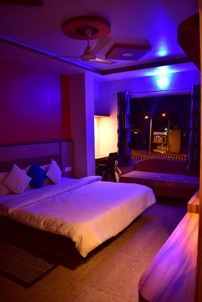 Luxury Room - Photo 1