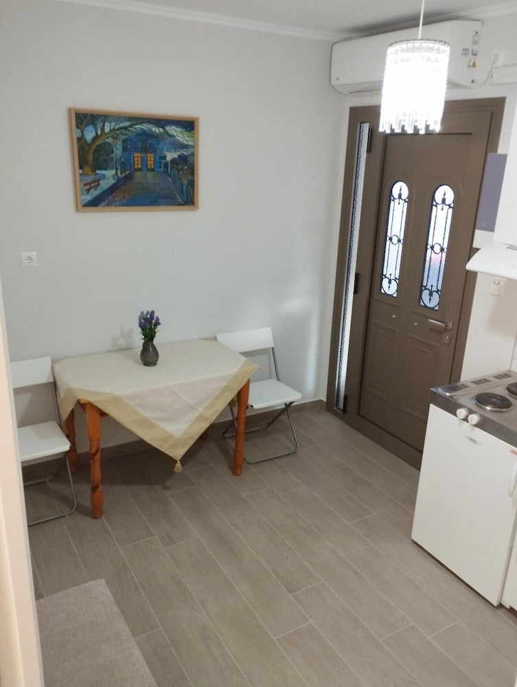 Apartment photo 3