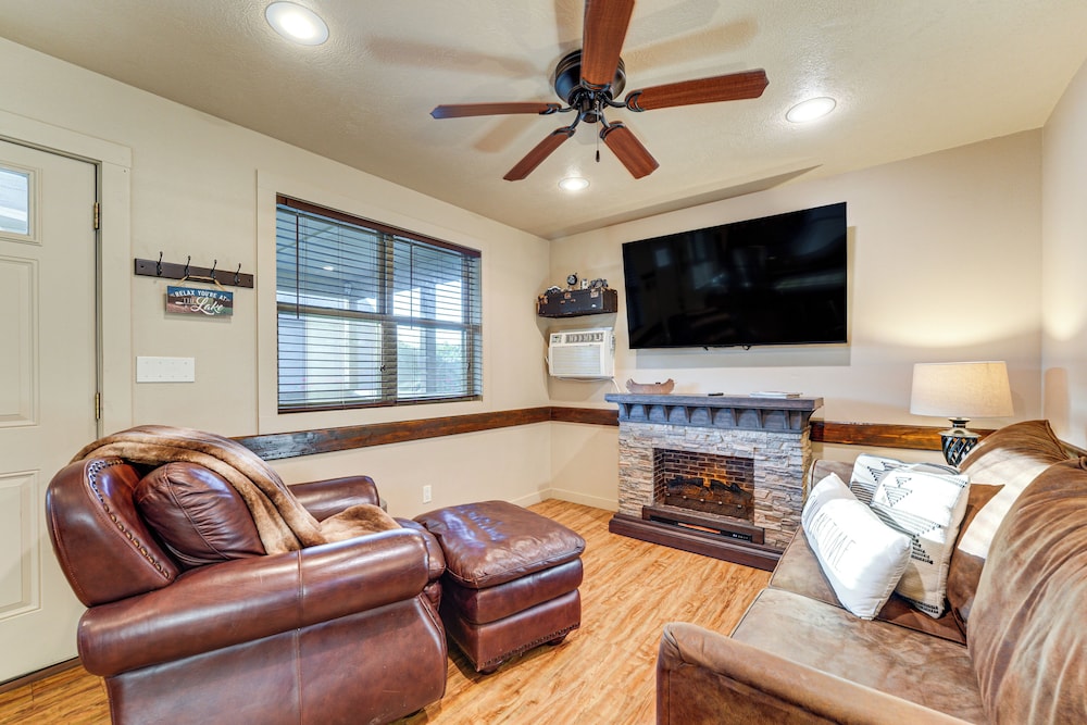 House (2 Bedrooms) photo 2