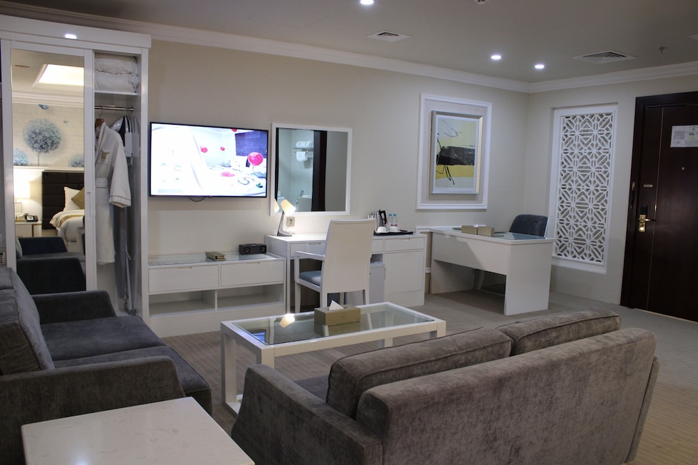 Premium Room - Photo 4