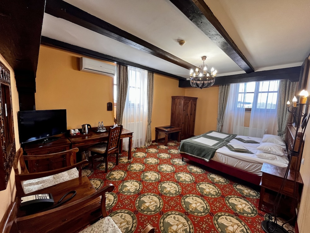 Classic Double Room - Photo 7
