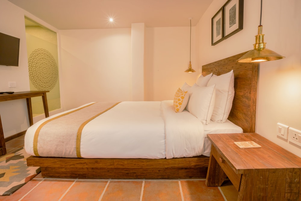 Deluxe Room - Photo 3