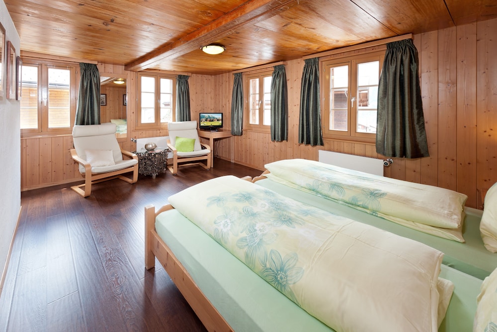 Deluxe Double Room photo 2