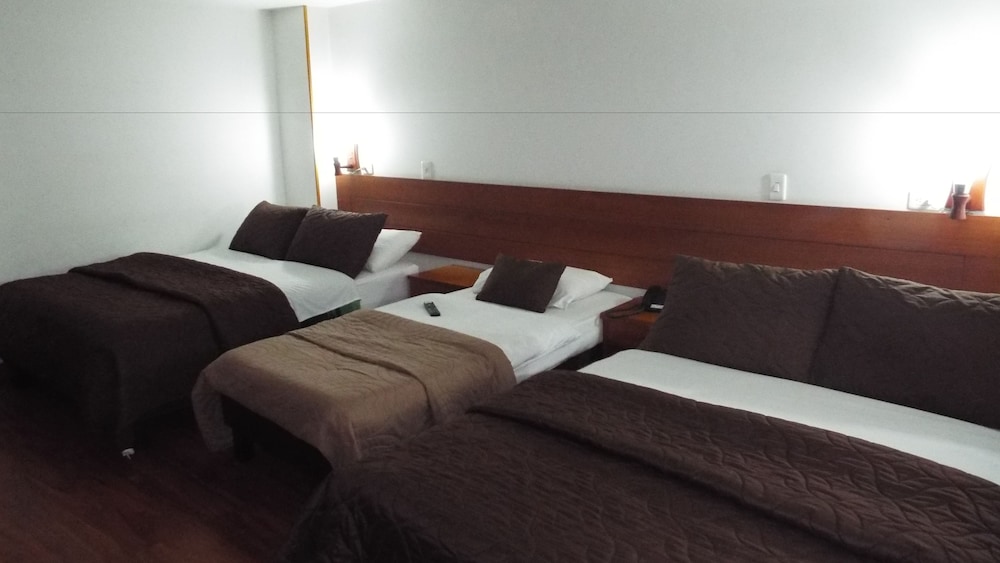 Family Triple Room, 1 Bedroom photo 2