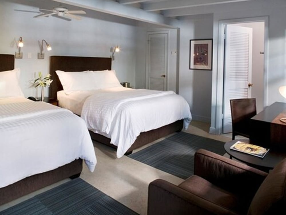 Basic Room, 2 Queen Beds