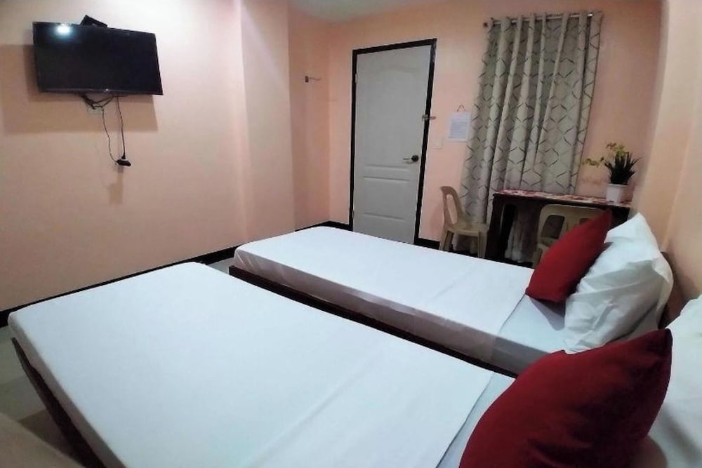 Deluxe Twin Room photo 2