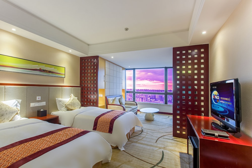 Exclusive Twin Room photo 3